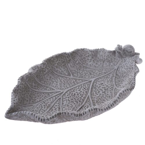 Leaf beton madáretető
