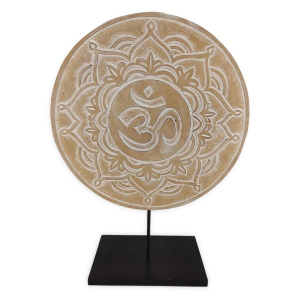 OM faragott asztali dísz